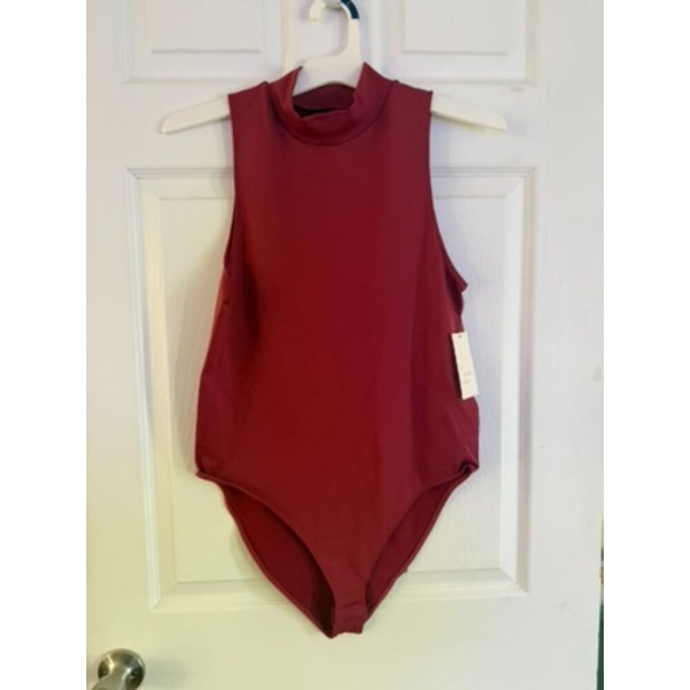 New a new day bodysuit